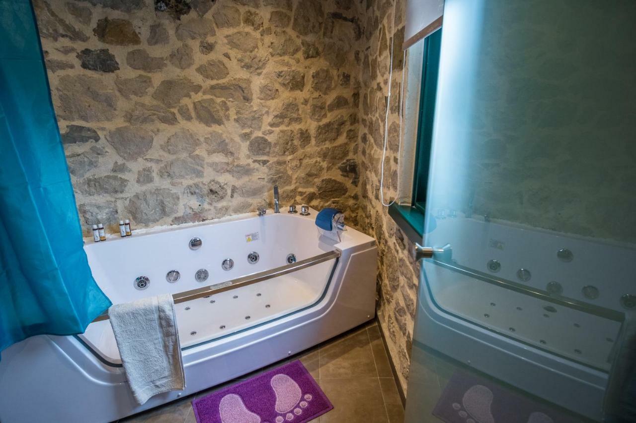 Hotel Arhontiko Vourloka