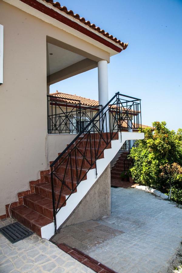Apartment Maspali Lixouri