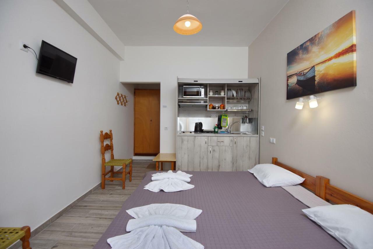Guest house αlexandros *