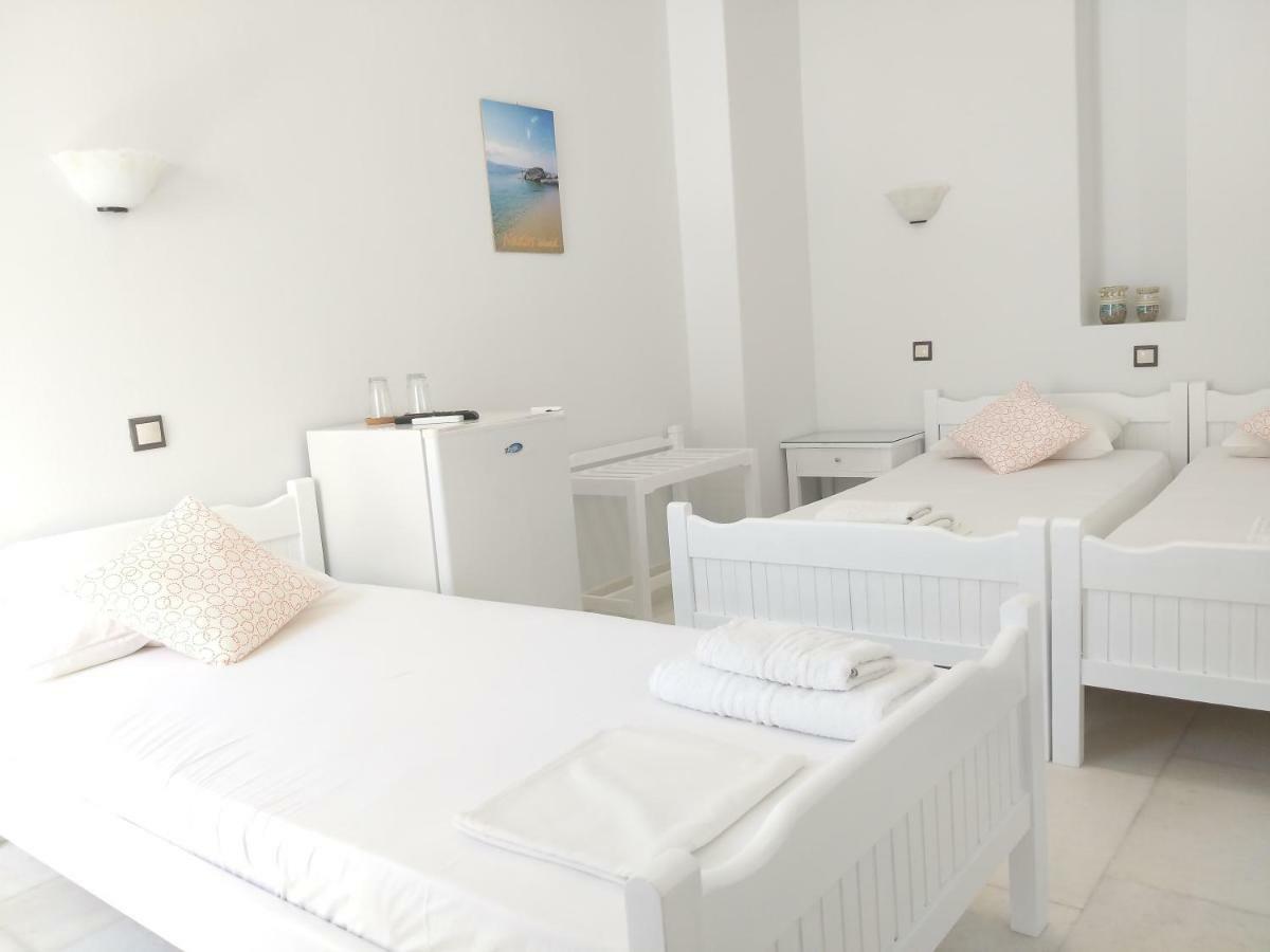 Syrianos Hotel *