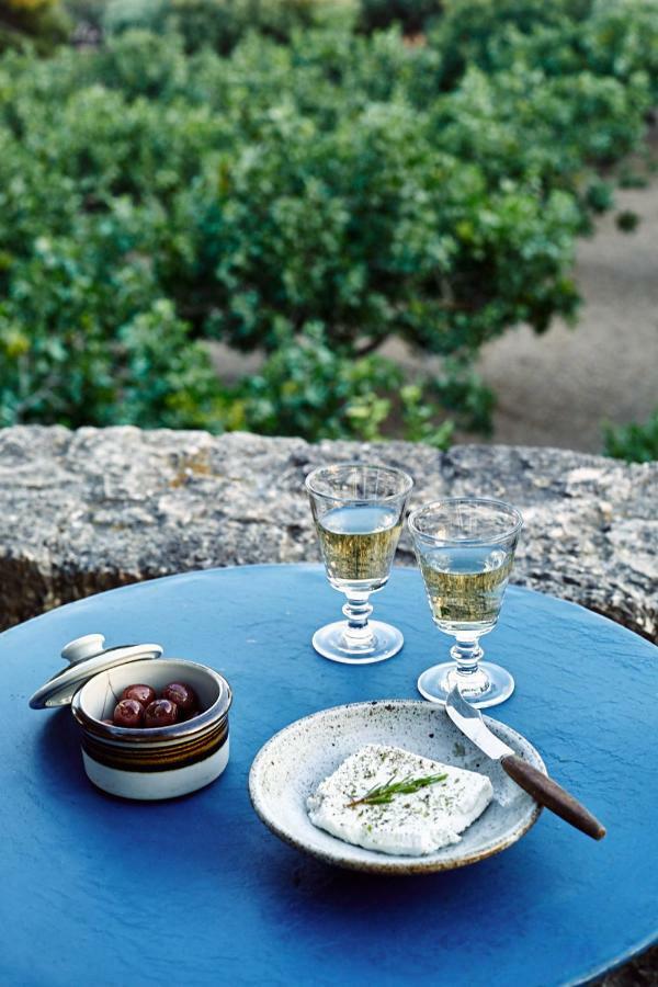 Nikolaou Art Aegina