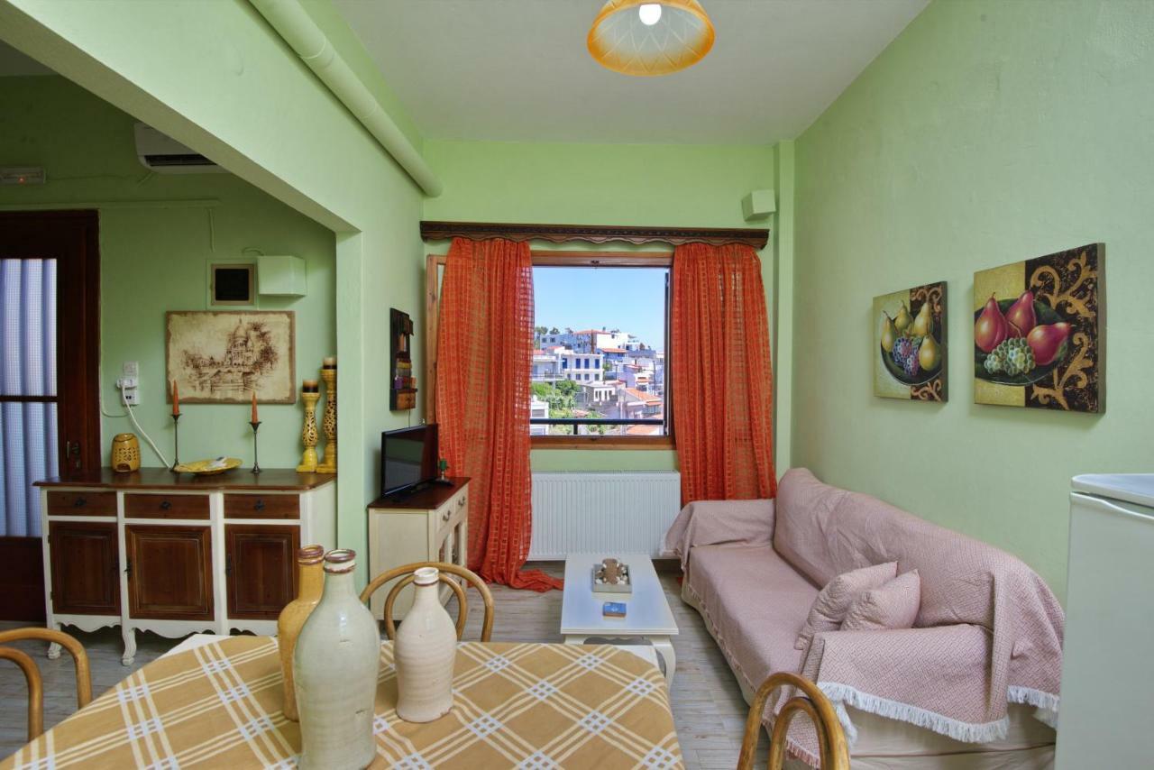 Theodora Apartment Patitiri (Alonnisos)