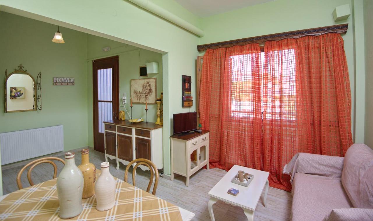 Theodora Apartment
