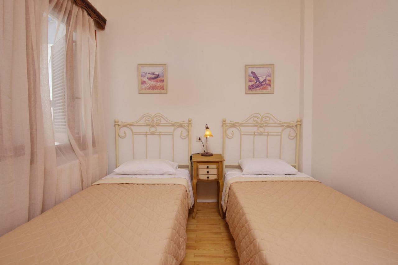 Theodora Apartment Patitiri (Alonnisos)