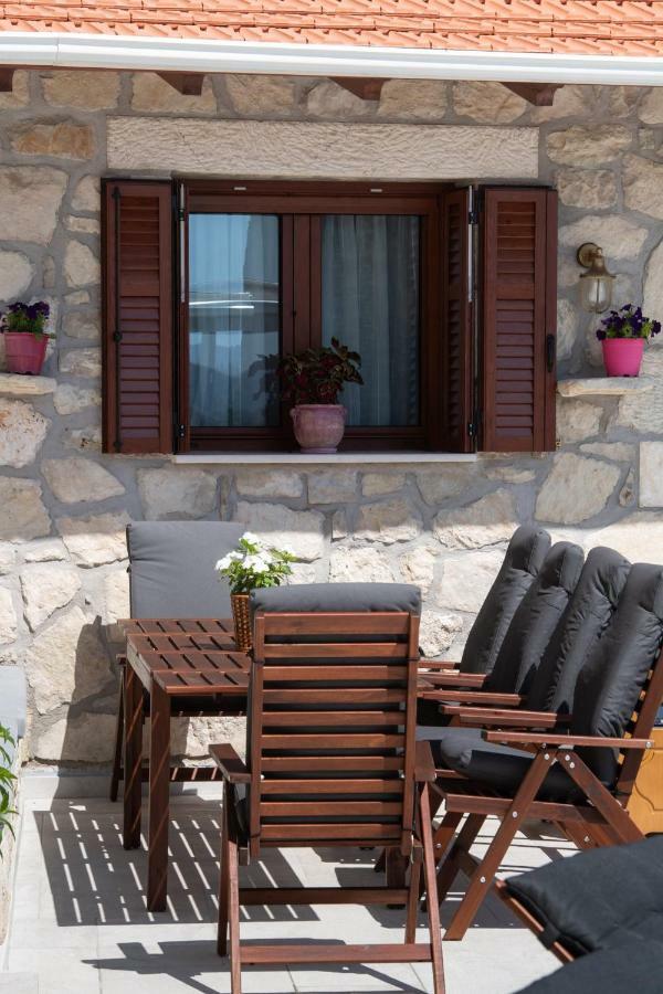 Apartment Secret Paradise