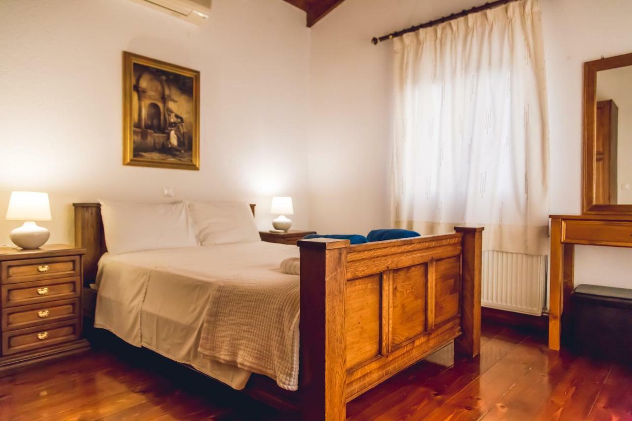 Niriis Villa *