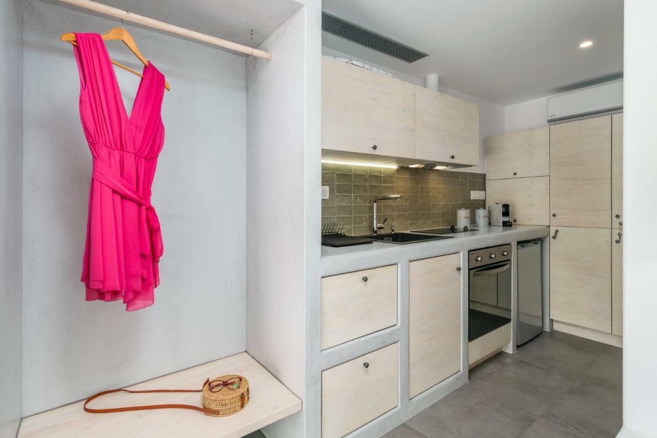 Apartment Syrma
