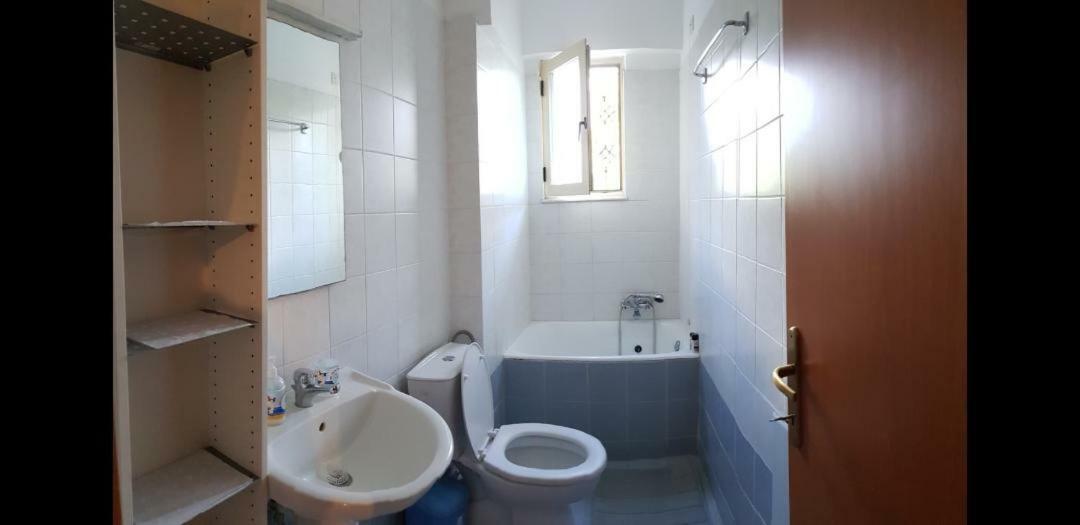 Mpoza Appartments * Patras