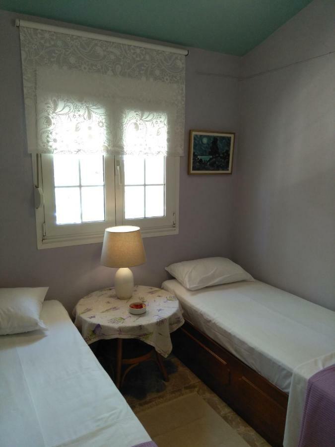 Possidi Family House With Parking, Garden And Ac Kalandra