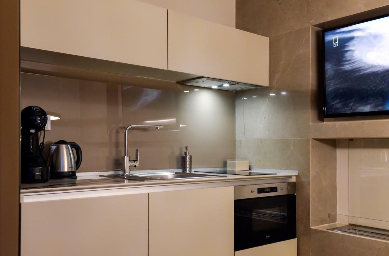 L - Apartment Kavala
