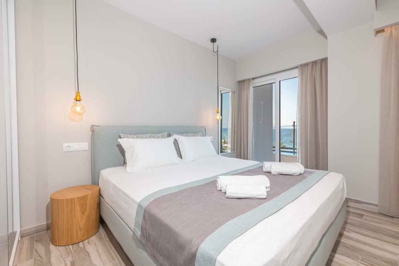 Valtes Luxurious Mpoukaris