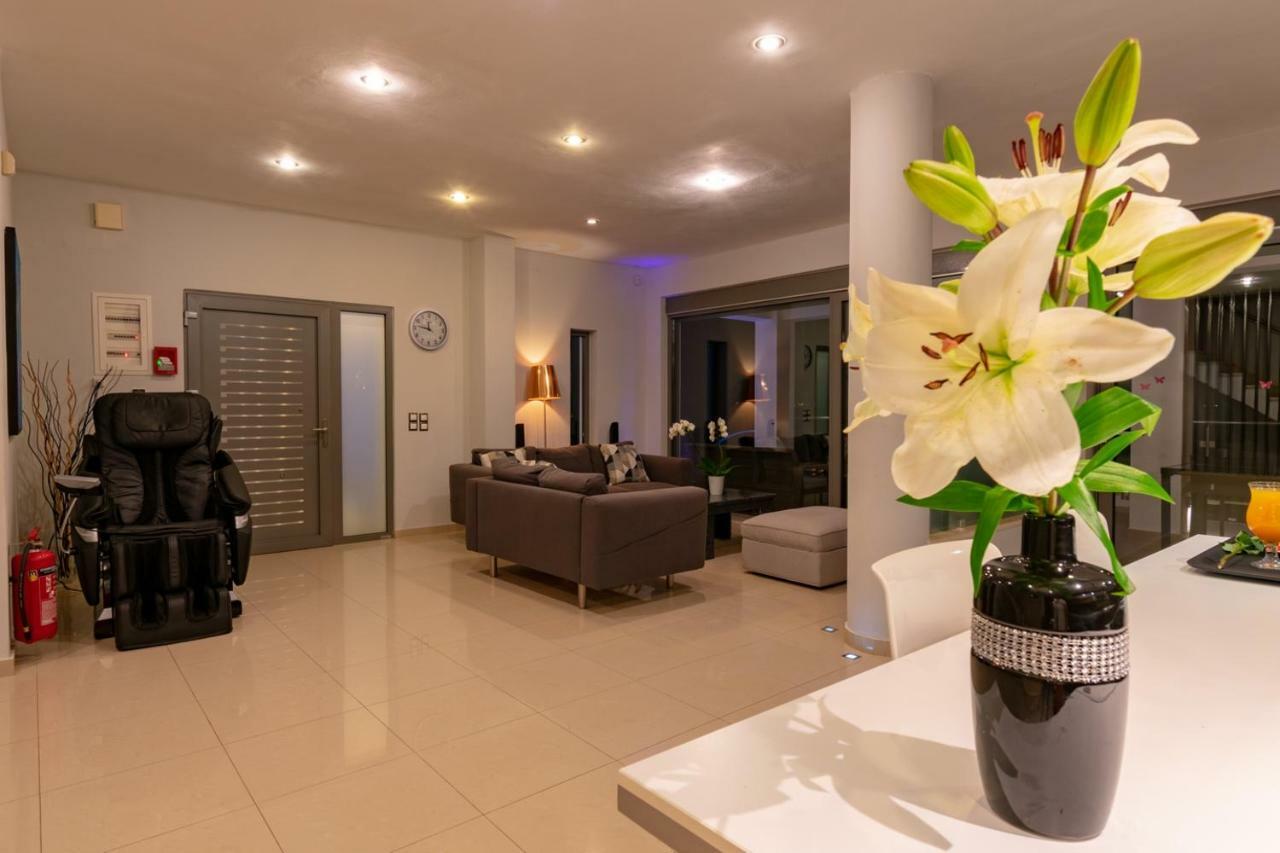 Ionian Pearl Luxury Mesongi