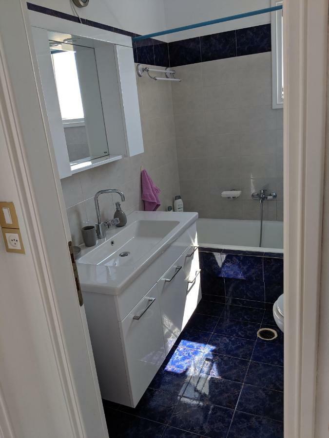 Anthoula's Sea View Holiday home