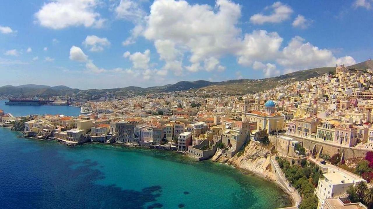 Apollonos Seafront *