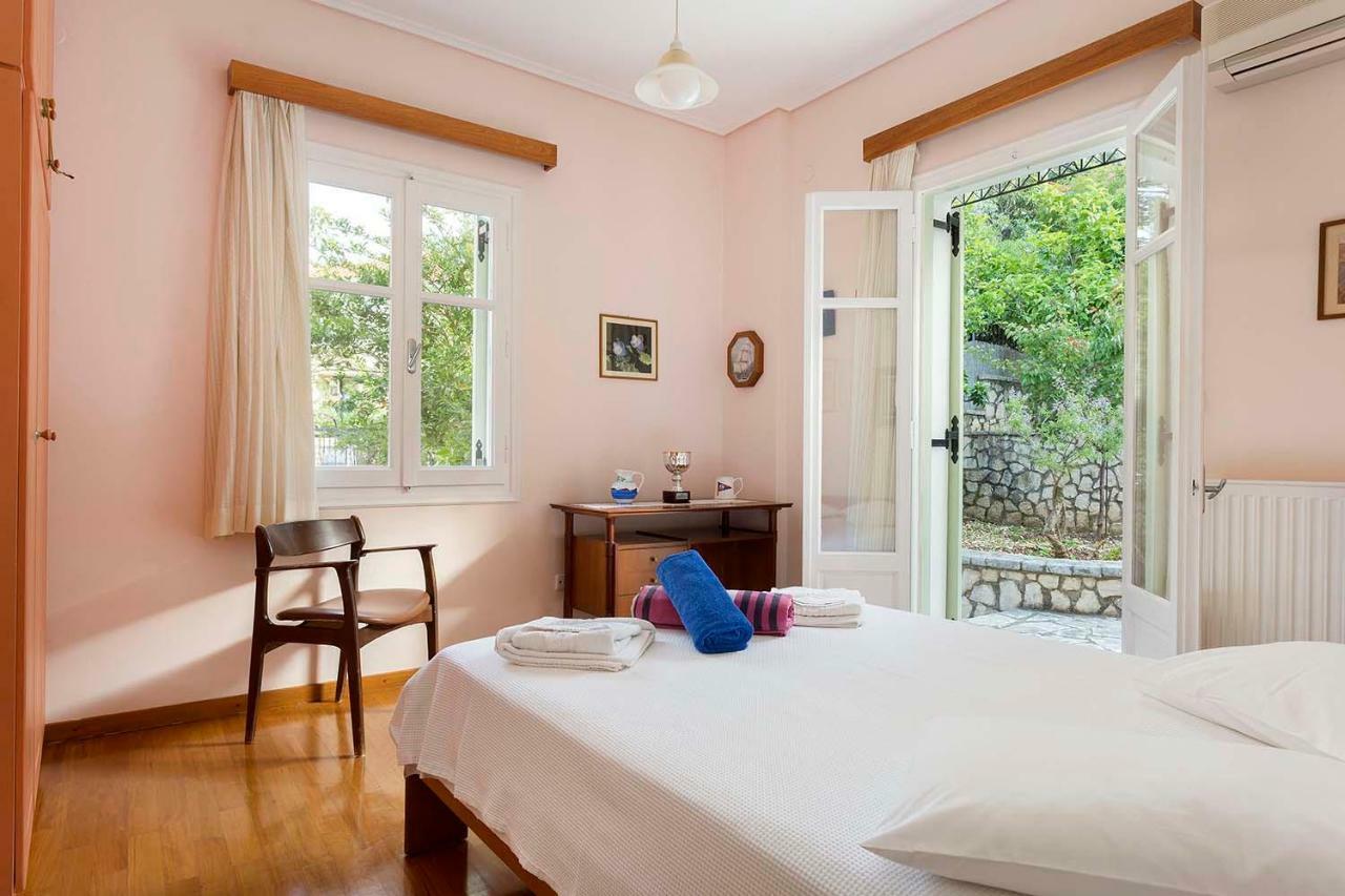 Villa Yellow House Ithaca Vathy (Ithaca)