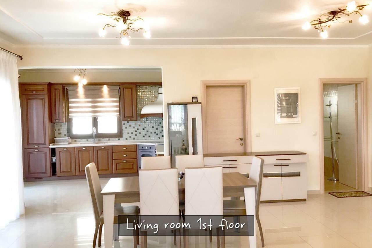 Holiday home Traditional Private Astris