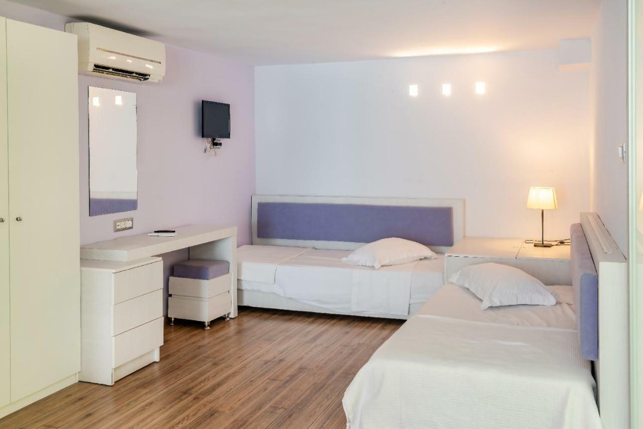 Triton Boutique 4*