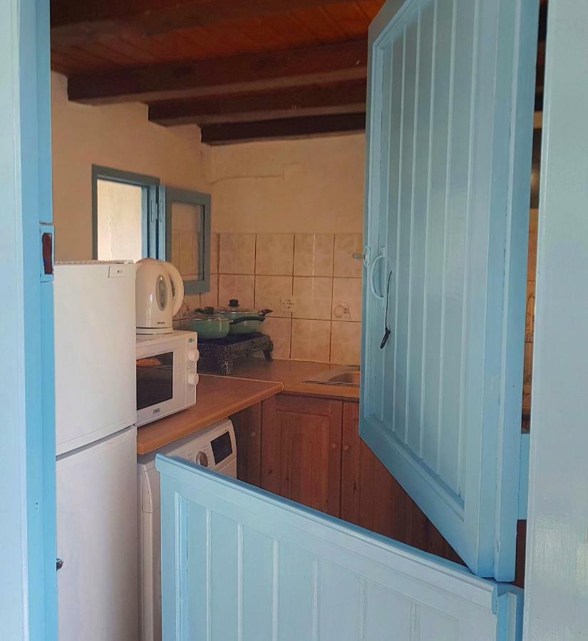 «astrofeggia» A Private Stone House Nature-seaview Mandraki (Nisyros)