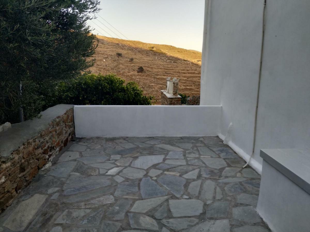 Country house Ioanna Tinos