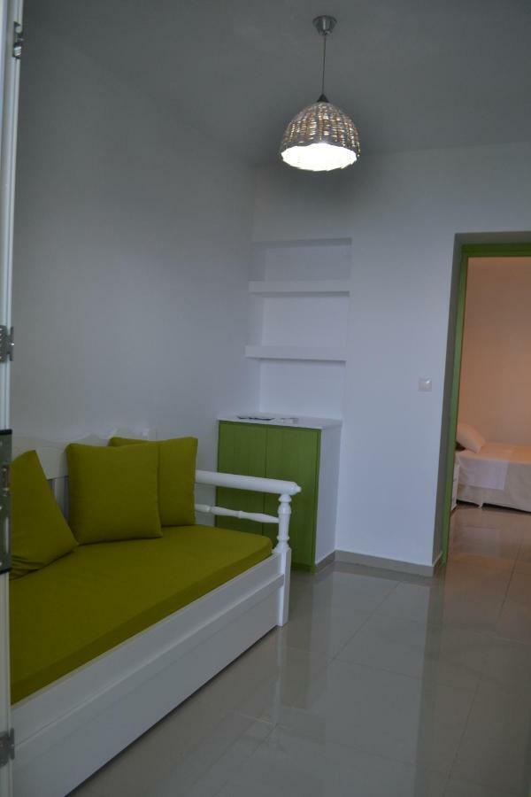 Ioanna Tinos Country house