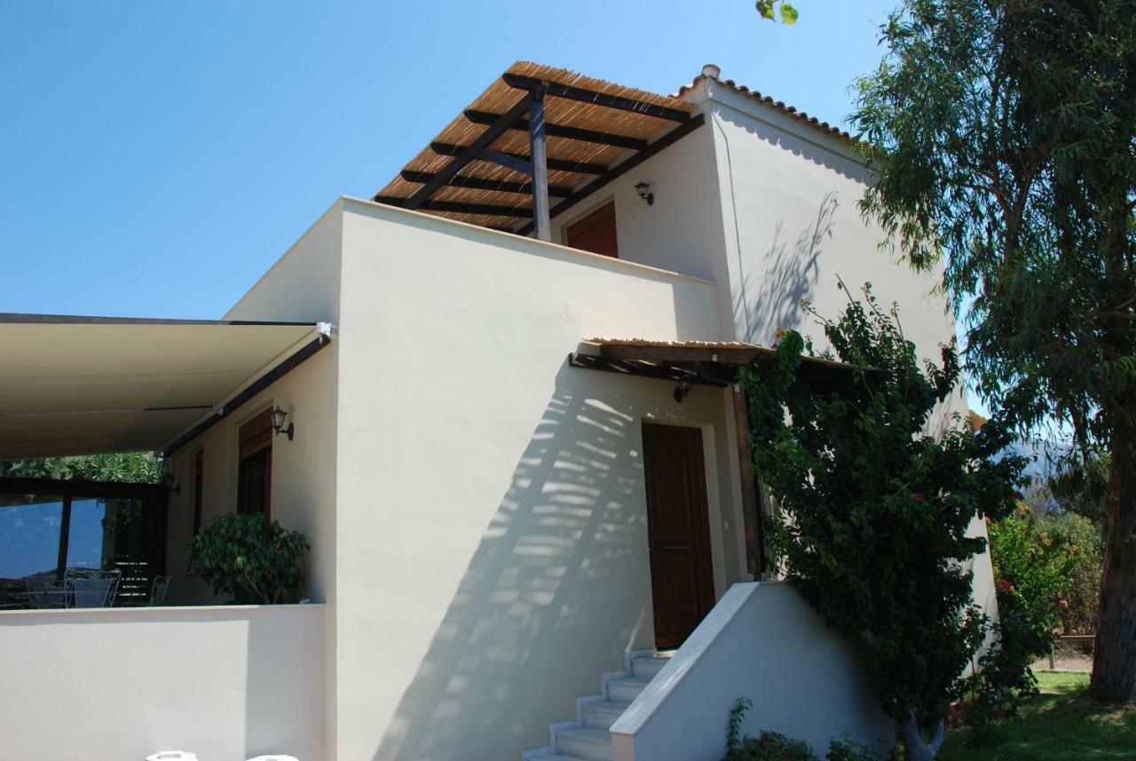With A Pool In Lefkogia Villa Lefkogeia
