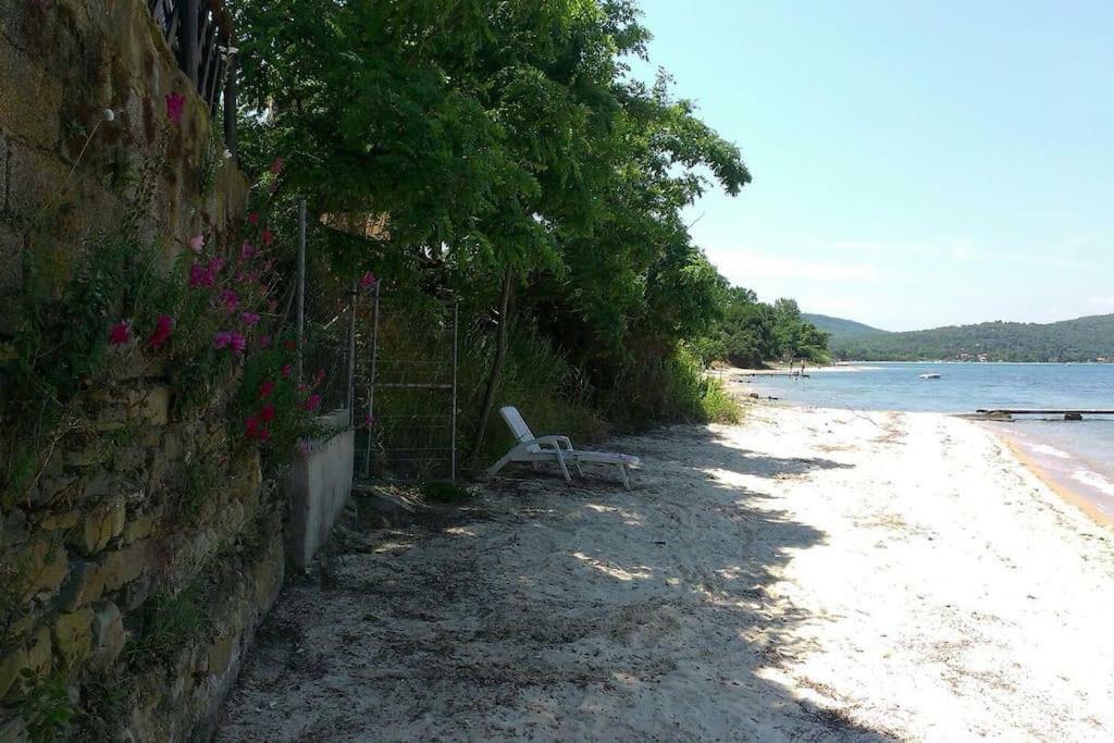 Private Seafront House In With Amazing View Of Diaporos Island Vourvourou
