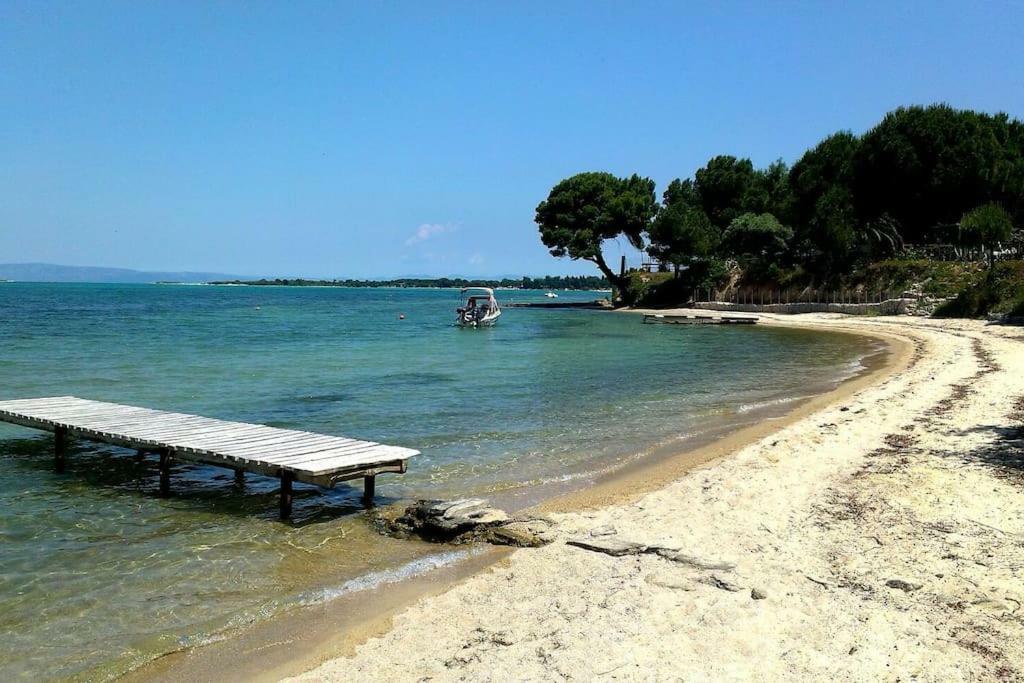 Holiday home Private Seafront House In With Amazing View Of Diaporos Island *