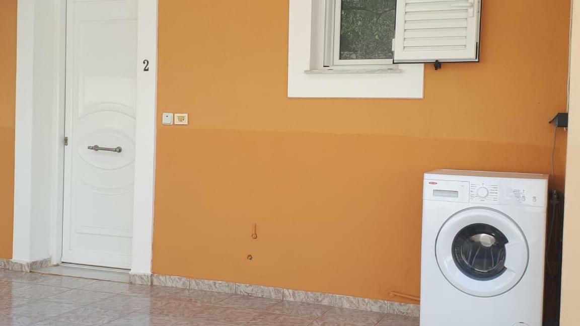 Aristotelis Apartment