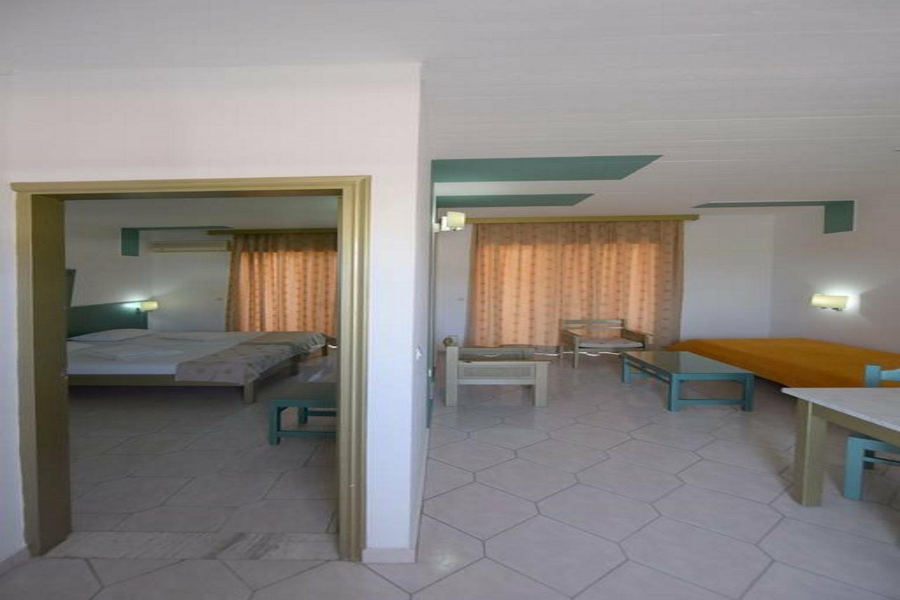 Aparthotel Trianta Hotel Apartments