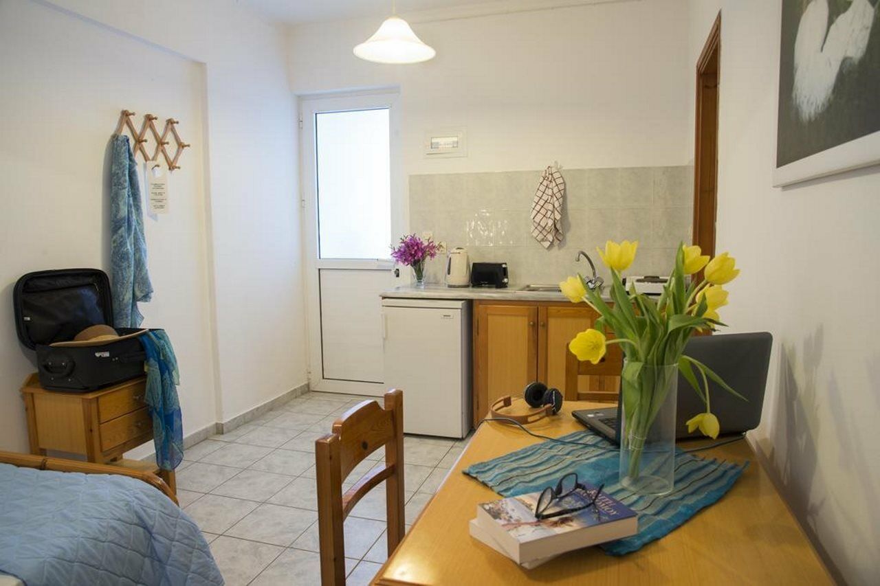 Yiannis Apartment *