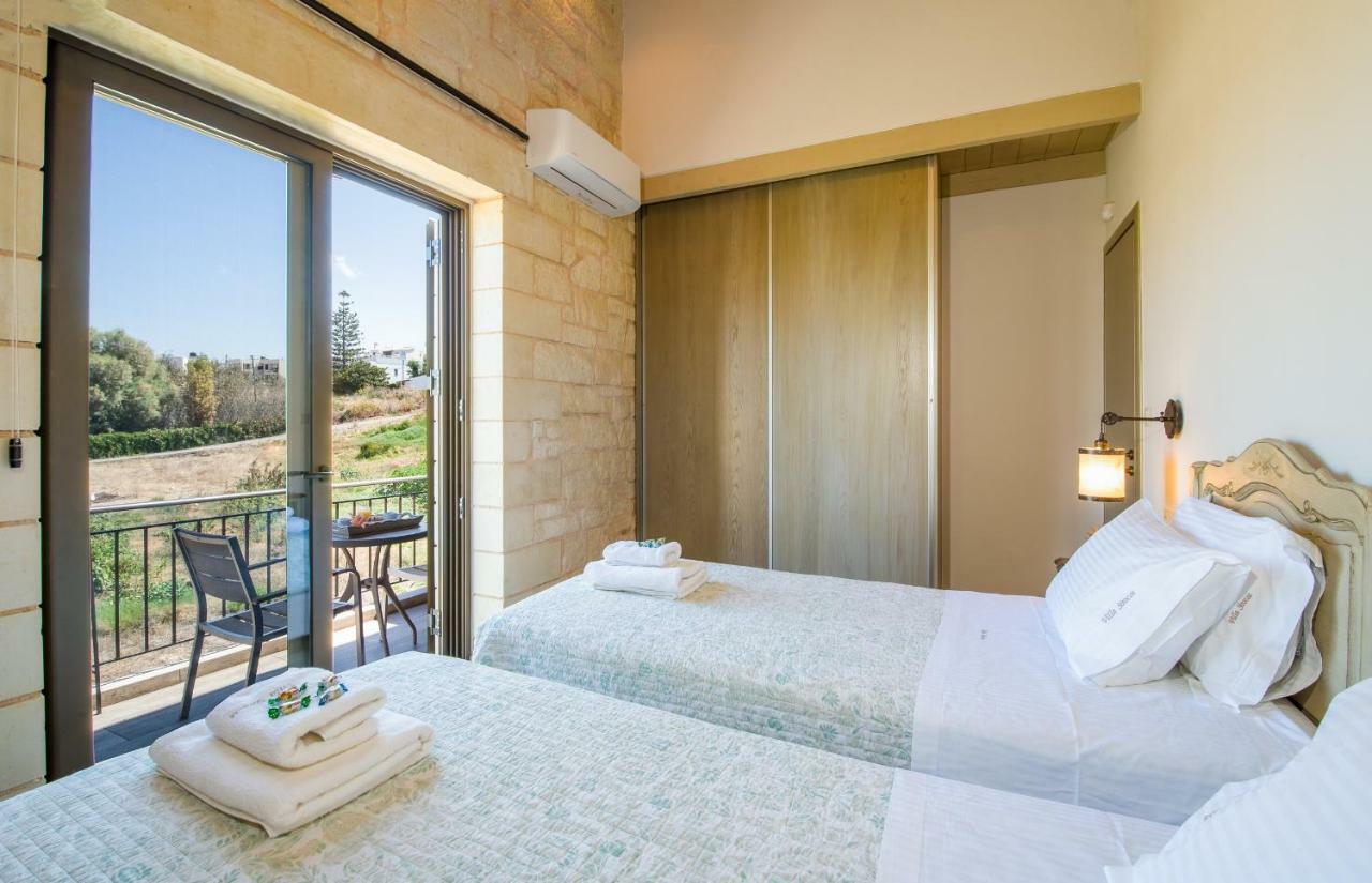 Sirocos Villa Stalos