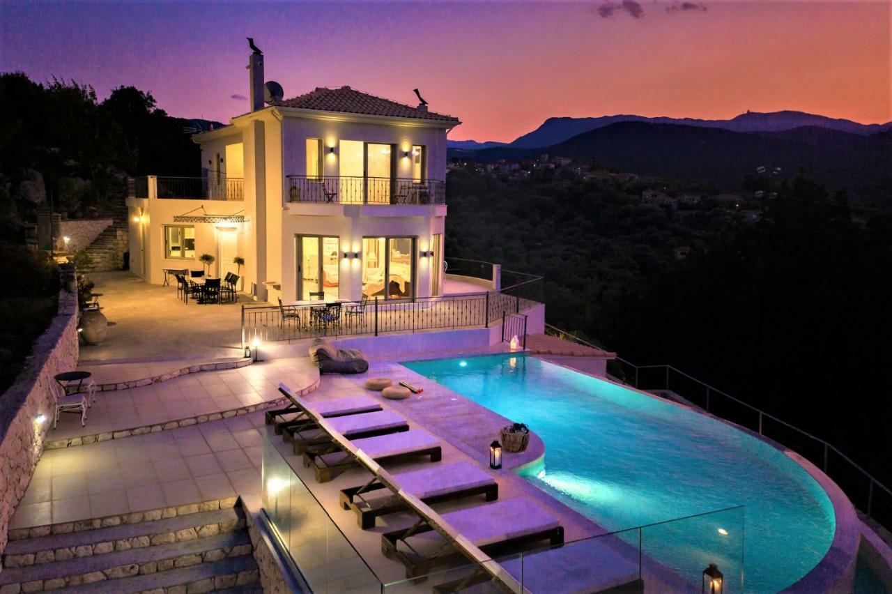 Skyfall Villa *