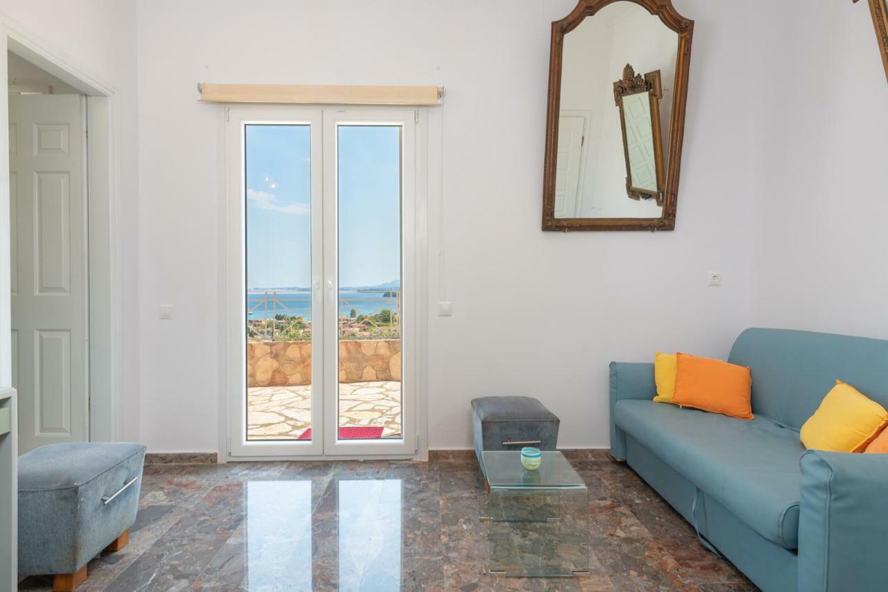 Villa Belvedere ,pyrgi,corfu ,stunning Ipsos Bay View