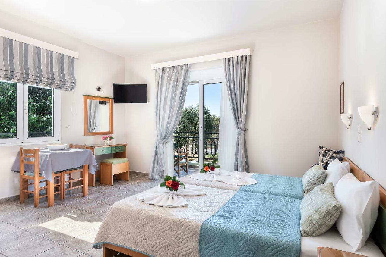 Akti Aparthotel Kato Daratso