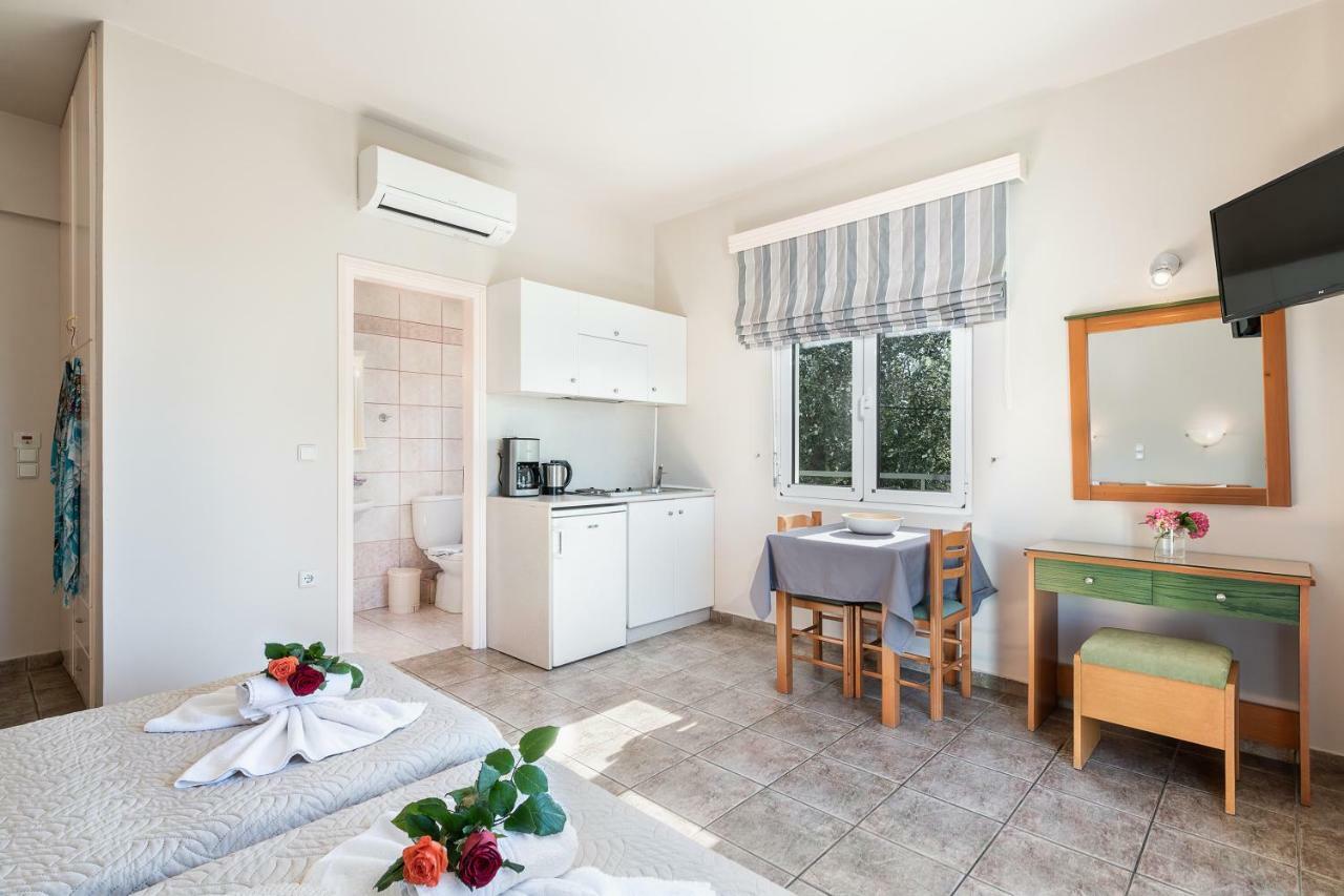 Aparthotel Akti 3*