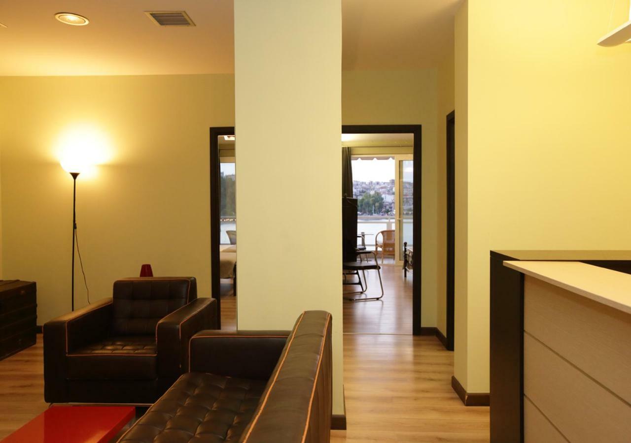 Seafront Apartment Chalkida