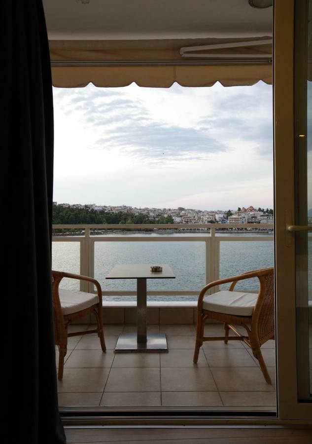 Seafront Apartment Chalkida