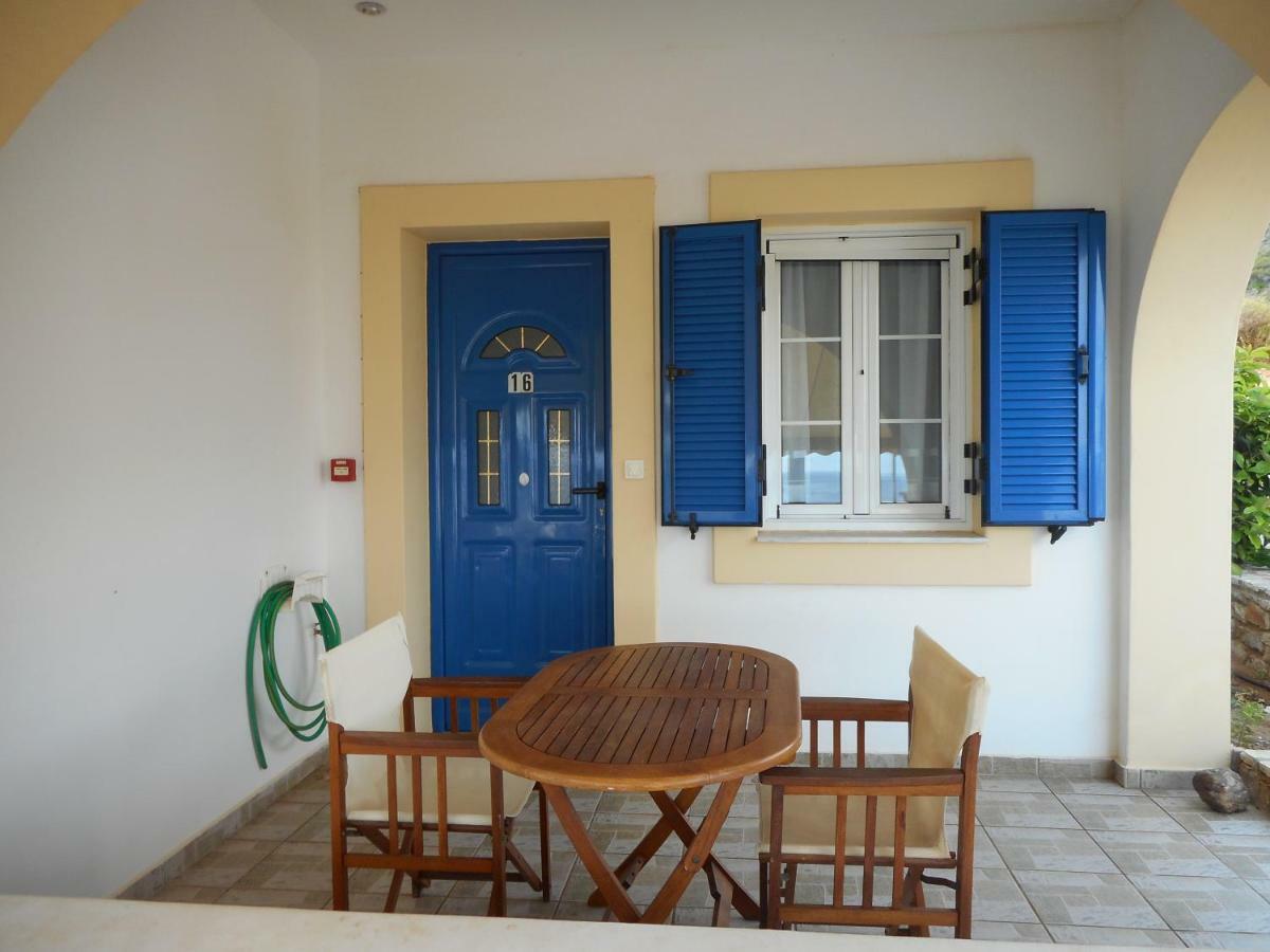 Pantonia Aparthotel 3*