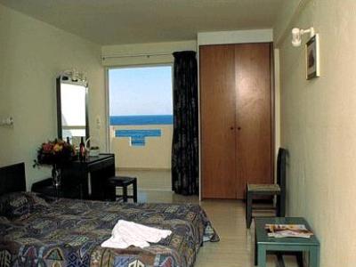 Hotel Evelyn Hersonissos (Crete)
