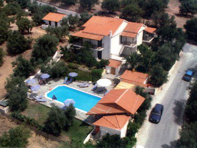 Manolia Apartment *