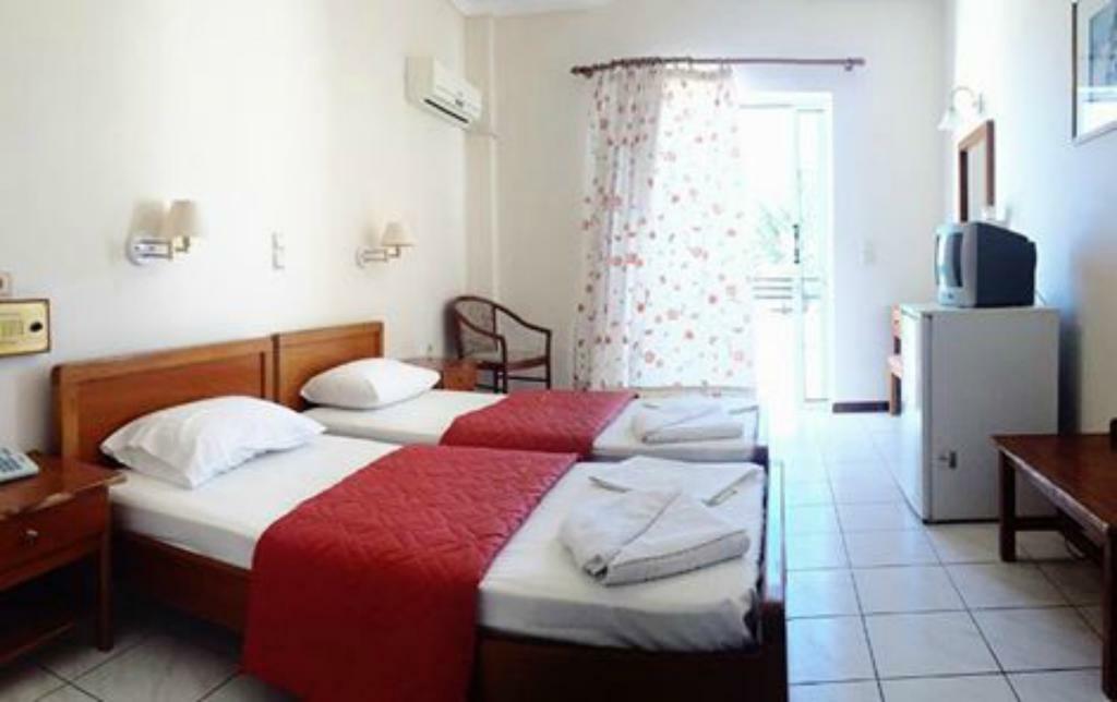 Paradise Hotel