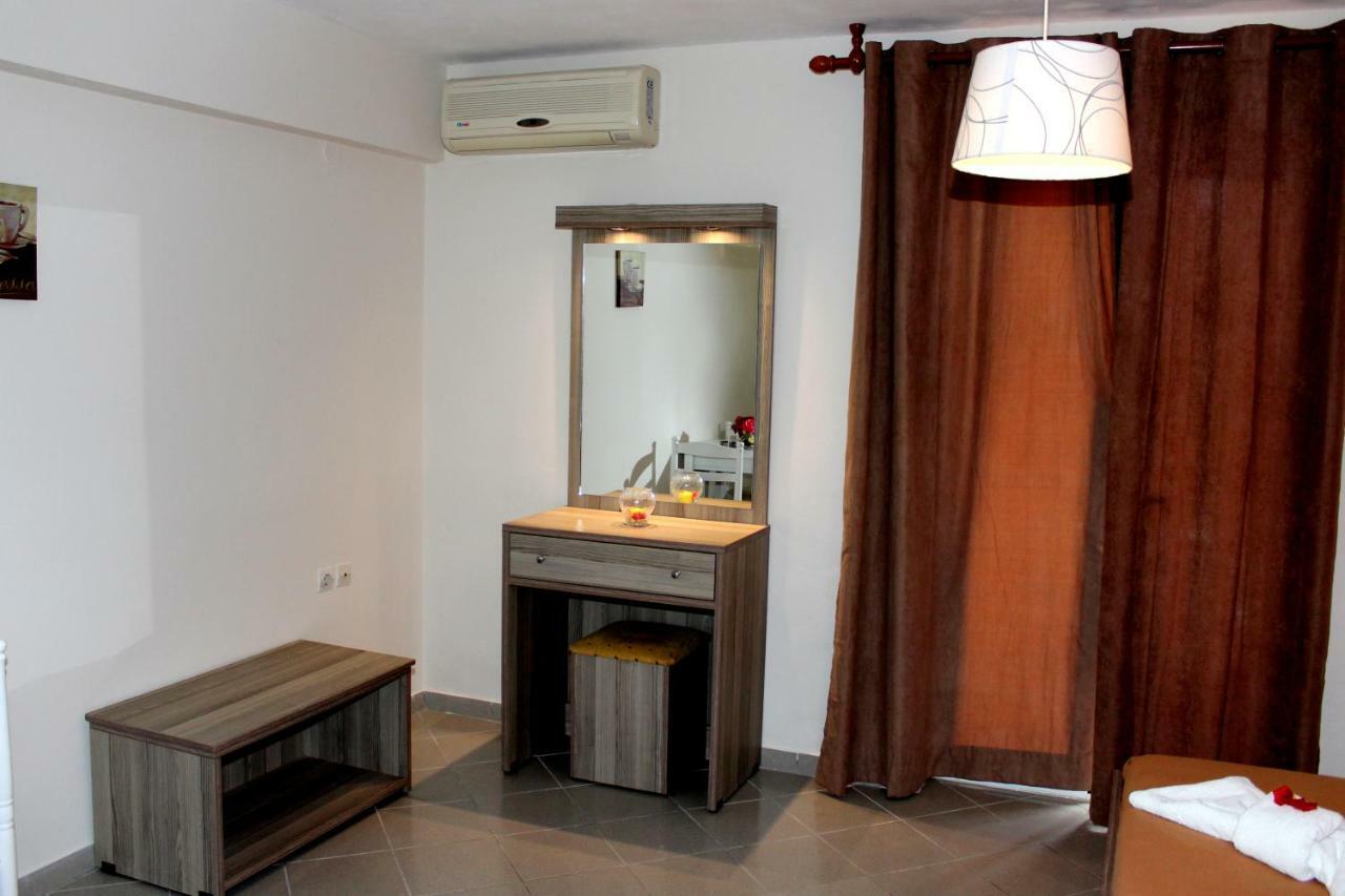Cavos House Apartment
