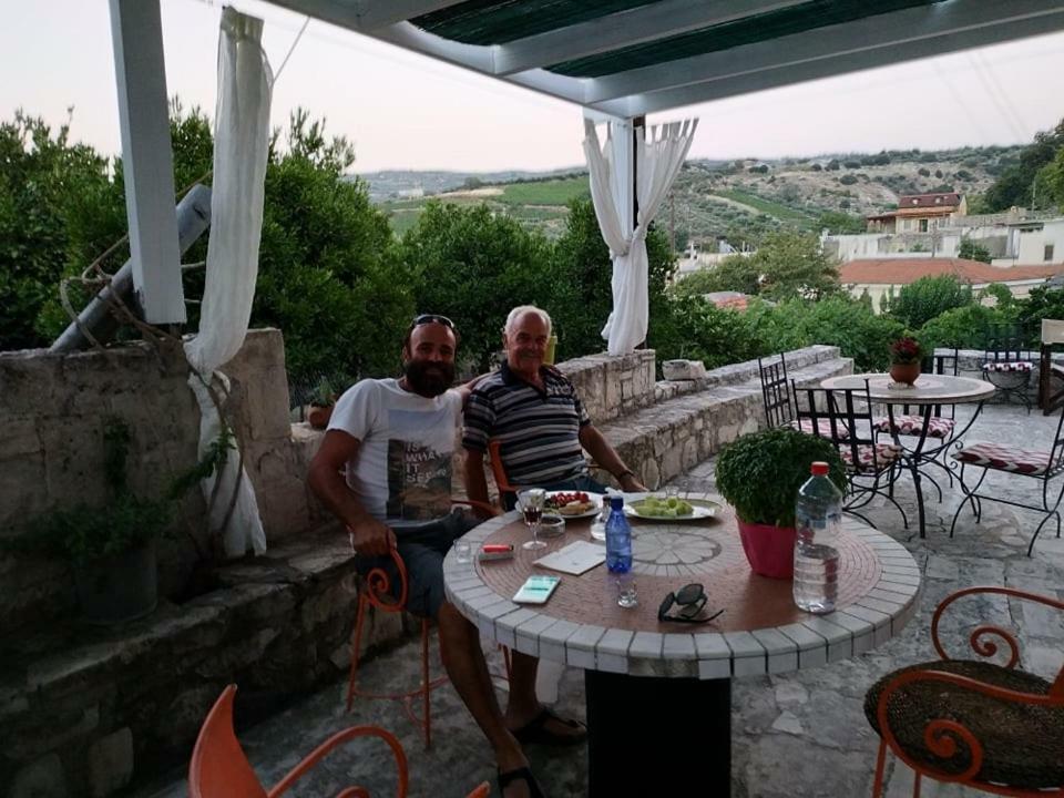 Pervola Petit Aparthotel
