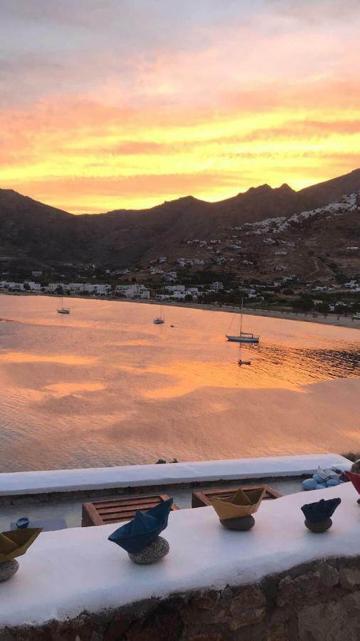 Amfitriti Serifos *