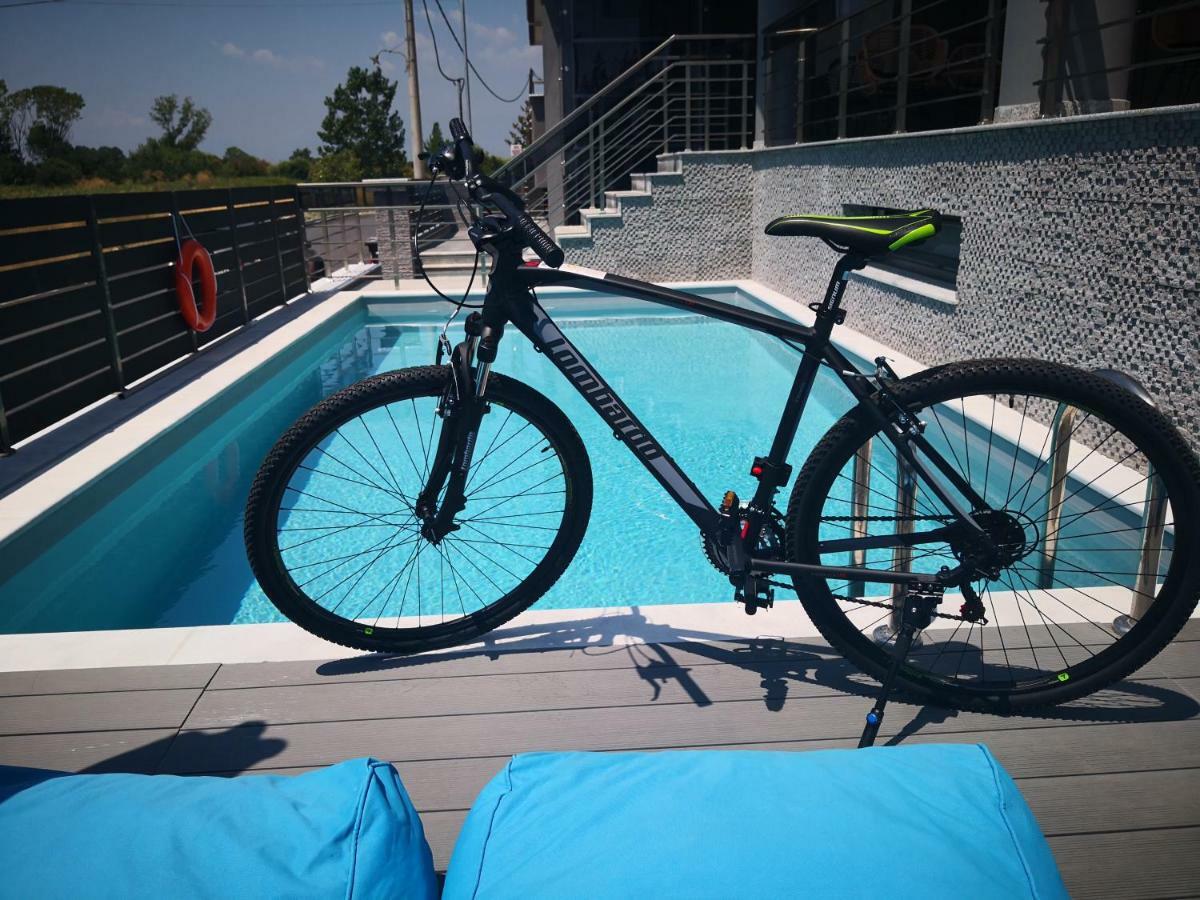 Peloton Paralia Katerinis