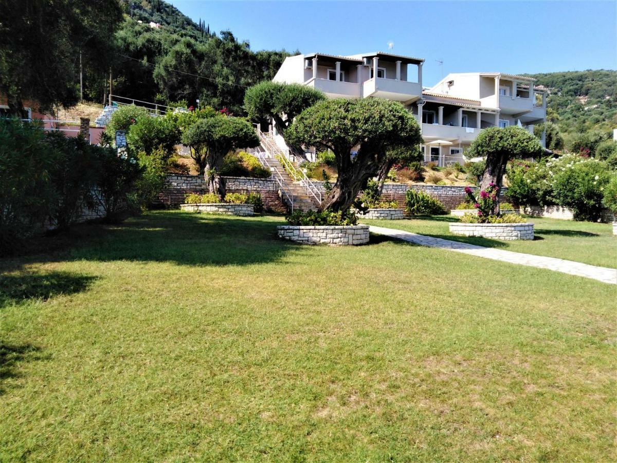Nissaki Bay *