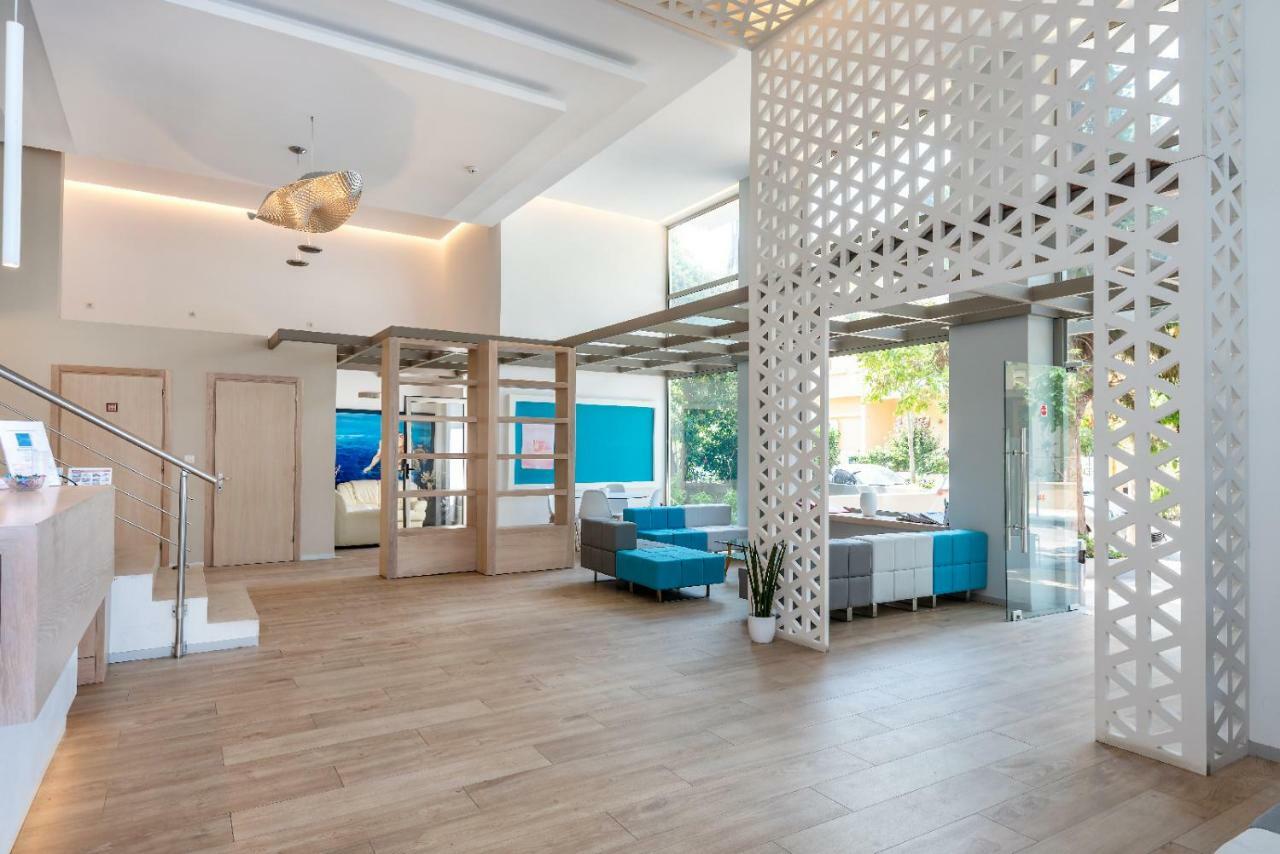 Triton Boutique Hotel 4*