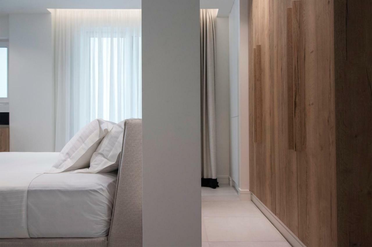 Glyfada South42