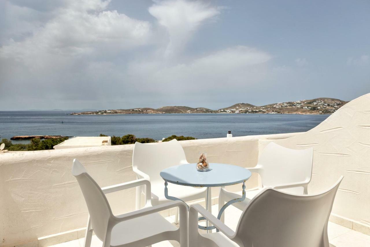 Aparthotel Stratos &