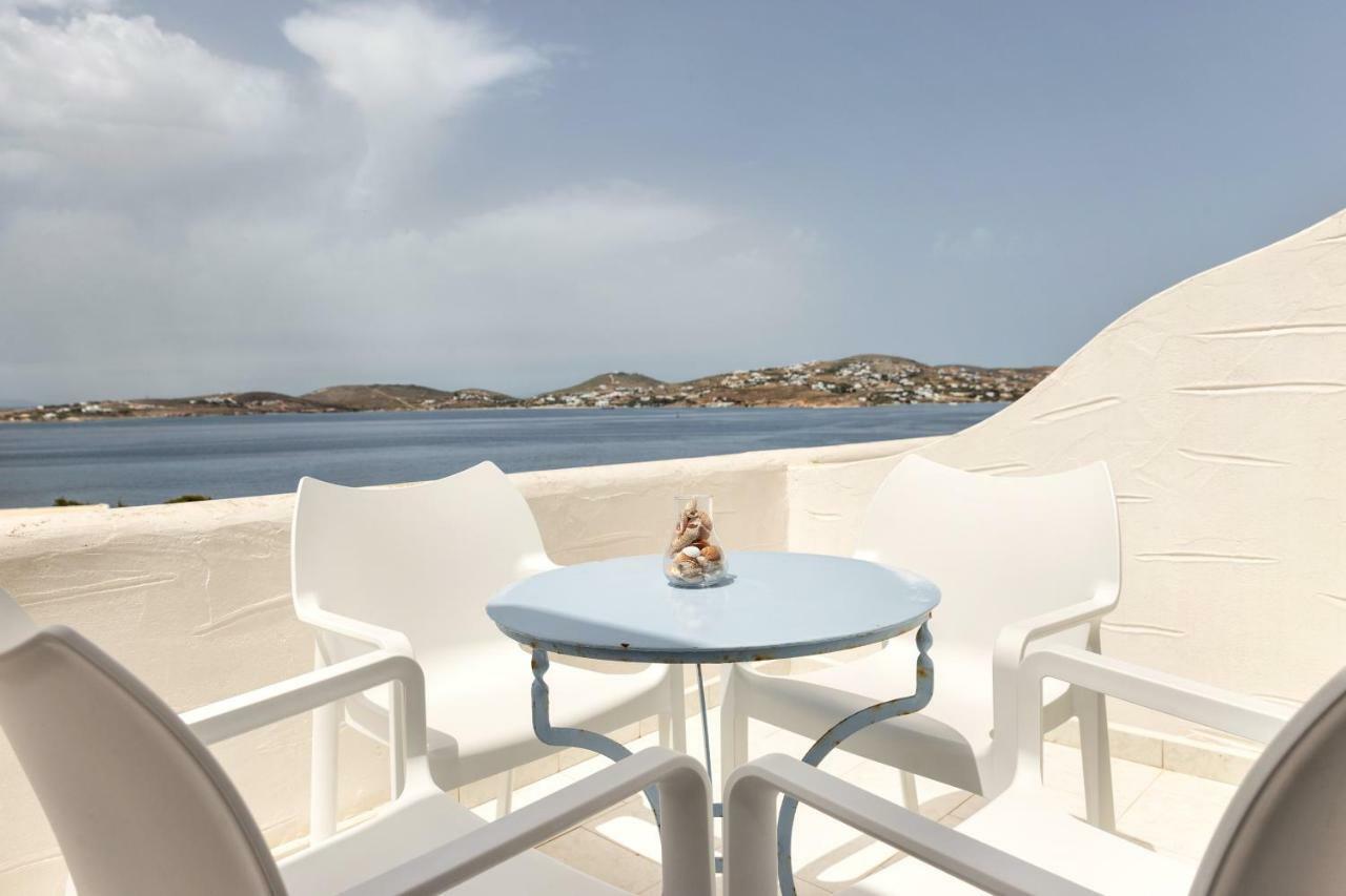 Aparthotel Stratos &